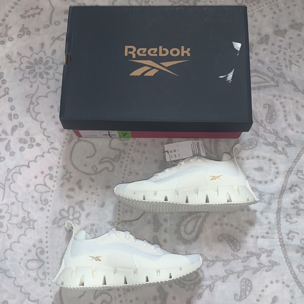 New Reebok Zig Dynamica Chalk White Sneakers - Picture 5 of 6